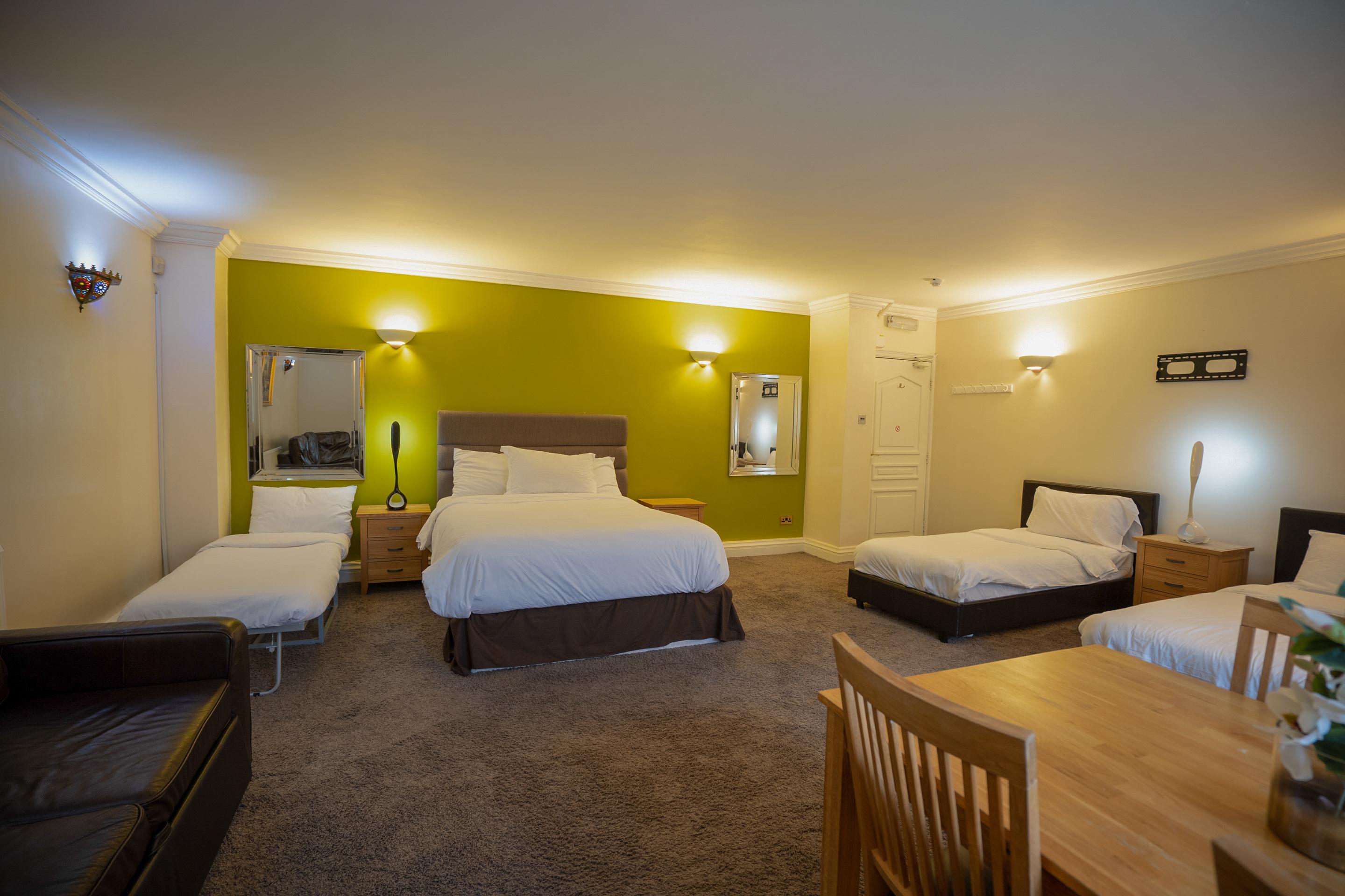 โอโย โอ๊กครอฟต์ เกสต์ เฮาส์ แมนเชสเตอร์ แอร์พอร์ต Hotel Ringway ภายนอก รูปภาพ